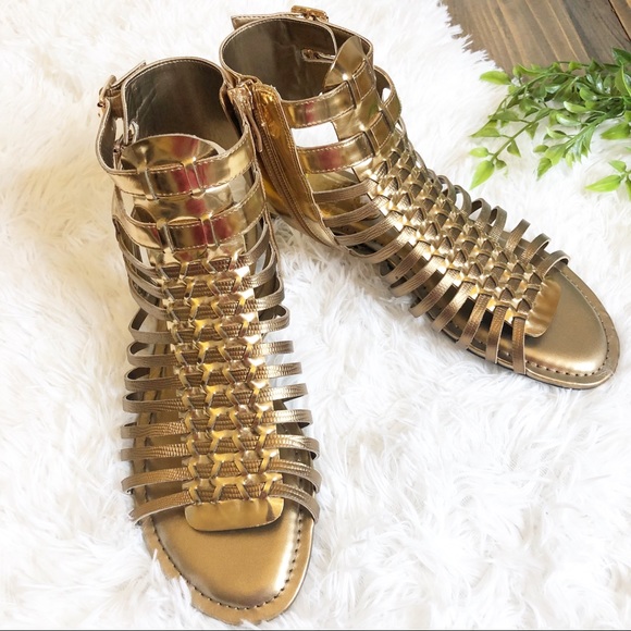 Vince Camuto Shoes - Vince Camuto Kensil Huarache Gladiator Sandal NEW